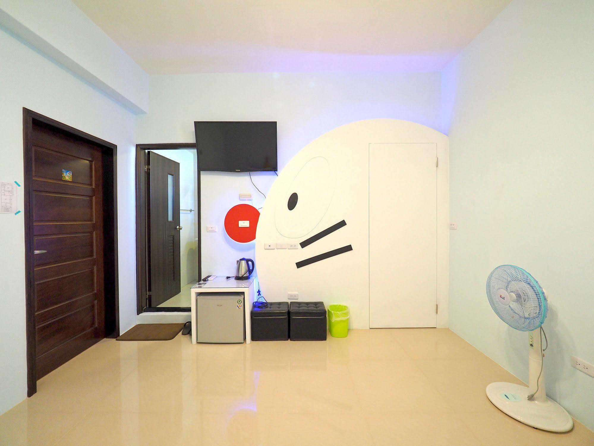 Love And Peace B&B Taitung Экстерьер фото